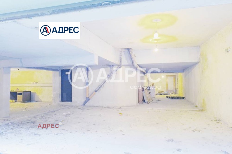 Продава ГАРАЖ, ПАРКОМЯСТО, град Варна, Център • 55000 € / 107570.65 лв. • 16567857 1 — Holmes.bg Продава ГАРАЖ, ПАРКОМЯСТО, град Варна, Център • 55000 € / 107570.65 лв. • 16567857 1