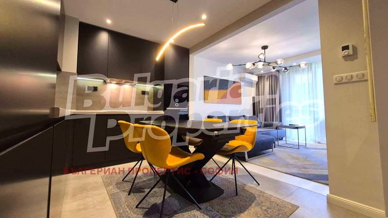 Продава 2-СТАЕН, град София, Драгалевци • 239000 € / 467443.37 лв. • 34609177 1 — Holmes.bg Продава 2-СТАЕН, град София, Драгалевци • 239000 € / 467443.37 лв. • 34609177 1