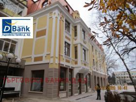 Продажба на офиси в град Добрич - изображение 12 