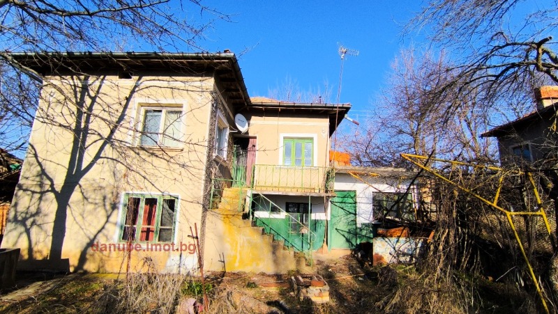 Продава КЪЩА, област Русе, с. Церовец • 10499 € • 23607589 1 — Holmes.bg Продава КЪЩА, област Русе, с. Церовец • 10499 € • 23607589 1