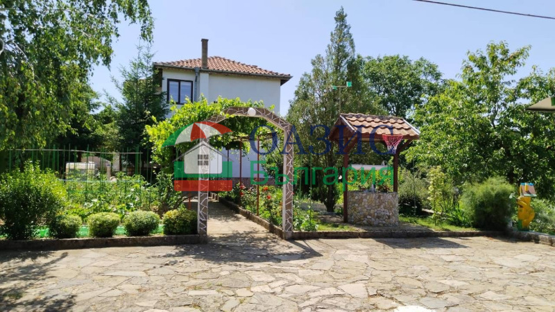 Продава КЪЩА, област Бургас, с. Вресово • 175000 € / 342270.25 лв. • 35830805 1 — Holmes.bg Продава КЪЩА, област Бургас, с. Вресово • 175000 € / 342270.25 лв. • 35830805 1