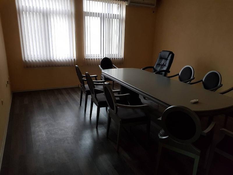 Продава  Офис, град Пазарджик, Идеален център • при запитване • ID 59201995 — holmes.bg - [1] 