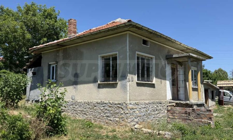 Продава КЪЩА, област Габрово, с. Добромирка • 25000 € • 83598840 1 — Holmes.bg Продава КЪЩА, област Габрово, с. Добромирка • 25000 € • 83598840 1