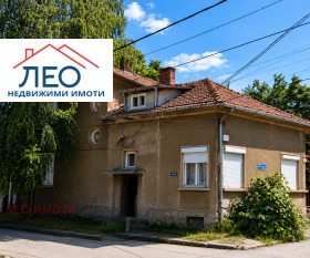 ЕТАЖ ОТ КЪЩА, 111 m2 - Holmes.bg ЕТАЖ ОТ КЪЩА, 111 m2