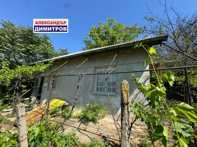 Продава ВИЛА, град Русе, в.з. Касева Чешма • 22500 € / 44006.17 лв. • 23923817 1 — Holmes.bg Продава ВИЛА, град Русе, в.з. Касева Чешма • 22500 € / 44006.17 лв. • 23923817 1