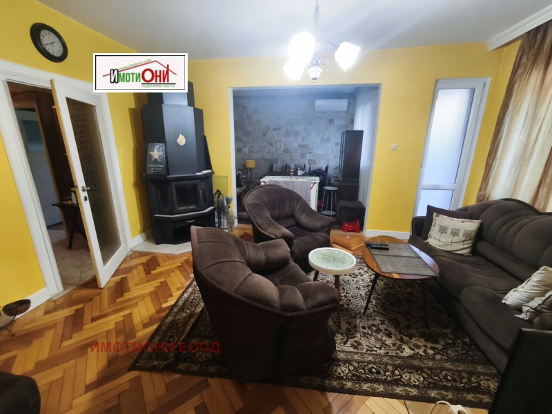 Продава 3-СТАЕН, област Монтана, гр. Берковица • 150000 € • 10478999 1 — Holmes.bg Продава 3-СТАЕН, област Монтана, гр. Берковица • 150000 € • 10478999 1