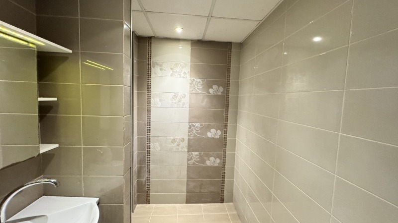 Продава 4-СТАЕН, град Русе, Родина 1 • 122000 € / 238611.26 лв. • 39569895 1 — Holmes.bg Продава 4-СТАЕН, град Русе, Родина 1 • 122000 € / 238611.26 лв. • 39569895 1