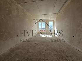 Обява Продава 2-СТАЕН,град Варна, Владислав Варненчик 1