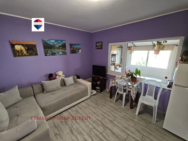 Продава ВИЛА, град Русе, в.з. Левента • 117000 € • 64104742 1 — Holmes.bg Продава ВИЛА, град Русе, в.з. Левента • 117000 € • 64104742 1