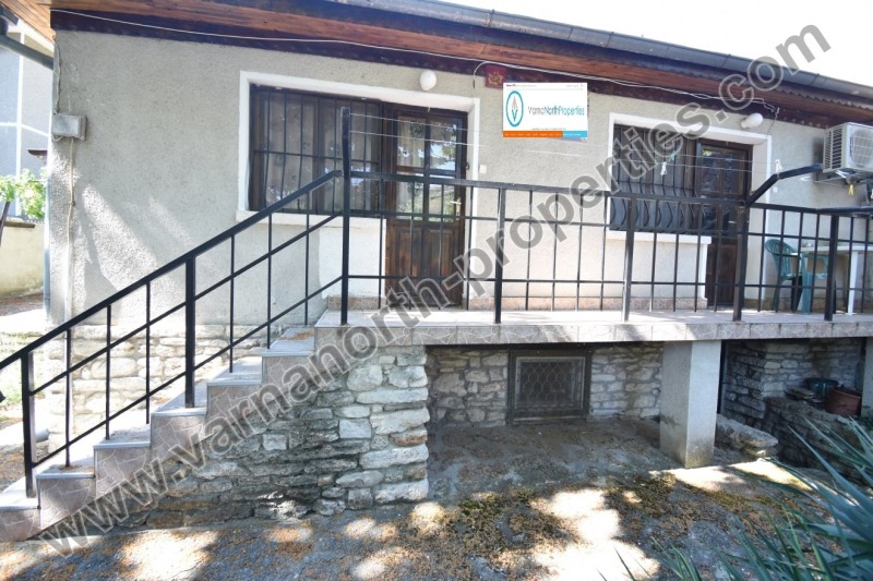 Продава КЪЩА, област Добрич, гр. Балчик • 110000 € / 215141.30 лв. • 68905201 1 — Holmes.bg Продава КЪЩА, област Добрич, гр. Балчик • 110000 € / 215141.30 лв. • 68905201 1