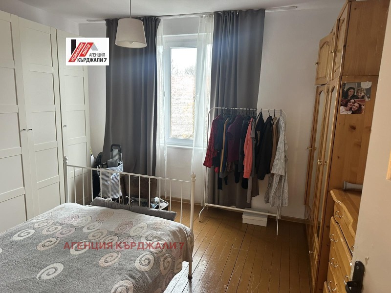Продава 2-СТАЕН, град Кърджали, Център • 63900 € • 48368599 1 — Holmes.bg Продава 2-СТАЕН, град Кърджали, Център • 63900 € • 48368599 1