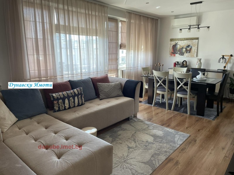 Продава 3-СТАЕН, град Русе, Широк център • 175000 € • 44420973 1 — Holmes.bg Продава 3-СТАЕН, град Русе, Широк център • 175000 € • 44420973 1
