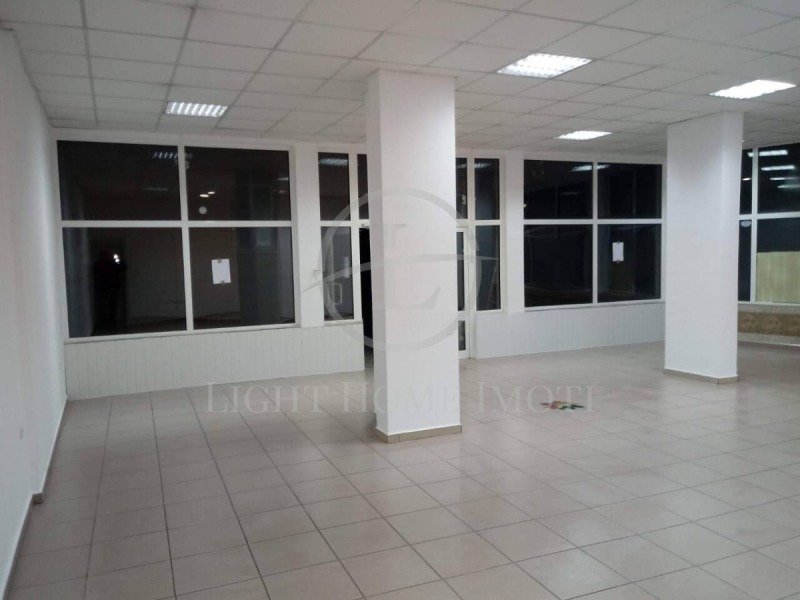 Продава МАГАЗИН, град Пловдив, Кючук Париж • 159500 € / 311954.89 лв. • 26685587 1 — Holmes.bg Продава МАГАЗИН, град Пловдив, Кючук Париж • 159500 € / 311954.89 лв. • 26685587 1