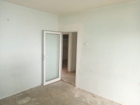 Обява Продава 3-СТАЕН,град Пазарджик, Център>