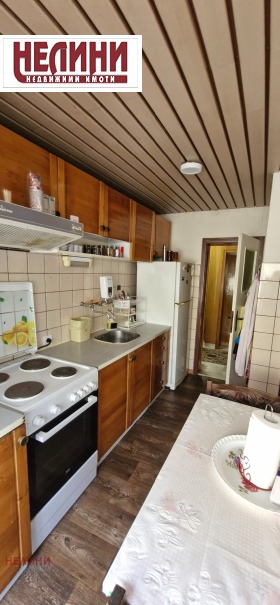 Обява Продава 3-СТАЕН,град Русе, Център