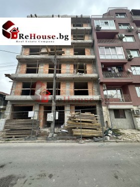 Продажба на двустайни апартаменти в град Варна — страница 5 - изображение 17 