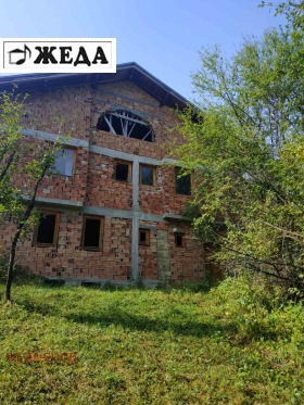 Продажба на имоти в с. Бели Осъм, област Ловеч - изображение 6 