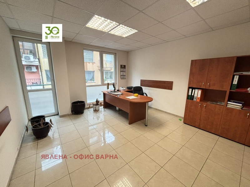 Продава МНОГОСТАЕН, град Варна, Зимно кино Тракия • 268400 € / 524944.77 лв. • 86851675 1 — Holmes.bg Продава МНОГОСТАЕН, град Варна, Зимно кино Тракия • 268400 € / 524944.77 лв. • 86851675 1