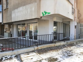 Продажба на офиси в град София - изображение 2 