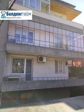 Продажба на етажи от къща в град Шумен - изображение 7 