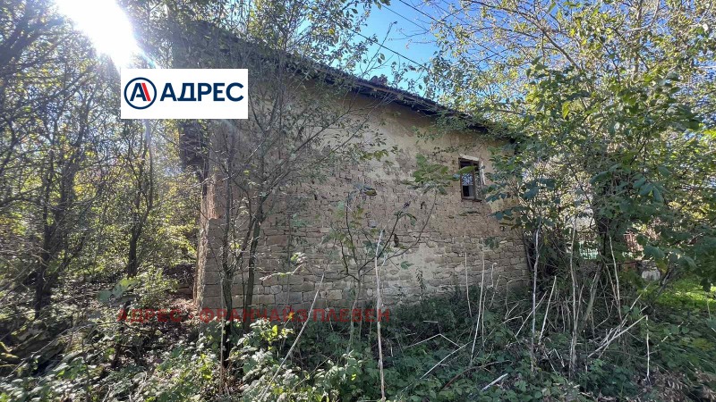 Продава КЪЩА, област Ловеч, с. Тепава • 6900 € • 47738068 1 — Holmes.bg Продава КЪЩА, област Ловеч, с. Тепава • 6900 € • 47738068 1