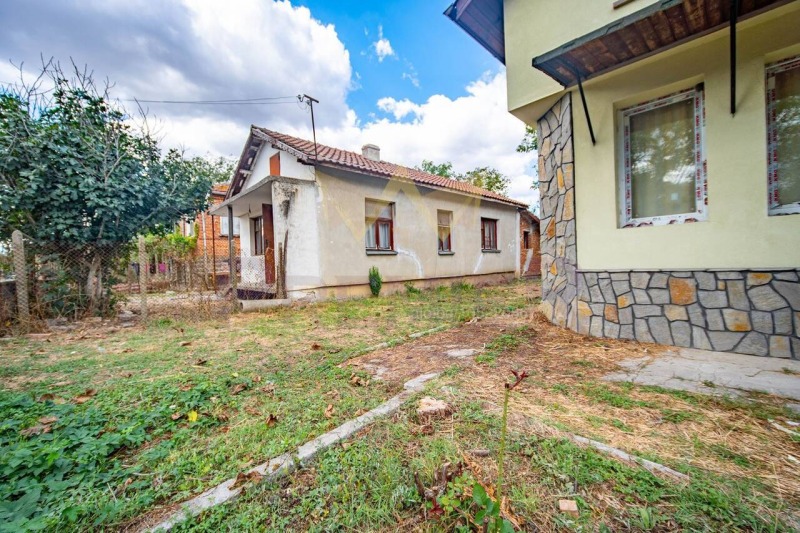 Продава КЪЩА, област Бургас, с. Ливада • 99000 € • 78195093 1 — Holmes.bg Продава КЪЩА, област Бургас, с. Ливада • 99000 € • 78195093 1
