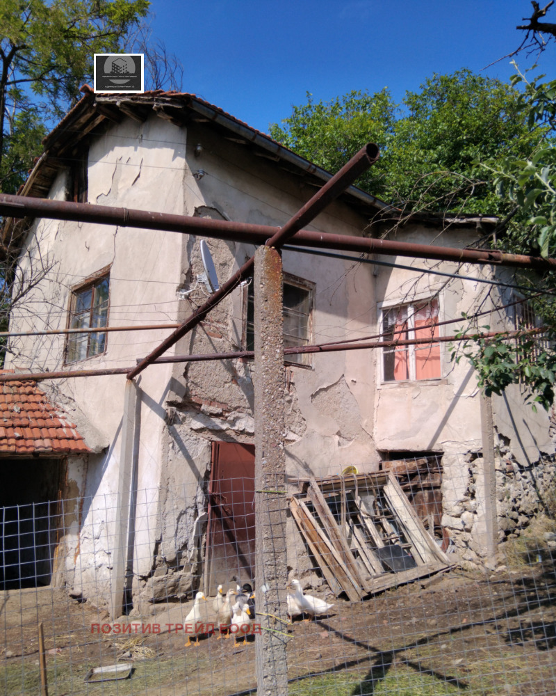 Продава КЪЩА, област Кюстендил, с. Мламолово • 29500 € / 57696.99 лв. • 75883291 1 — Holmes.bg Продава КЪЩА, област Кюстендил, с. Мламолово • 29500 € / 57696.99 лв. • 75883291 1