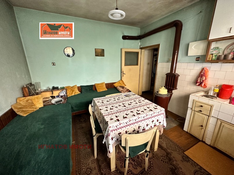 Продава  Етаж от къща град Пазарджик , Център , 108 кв.м | 61672476 - изображение [7]