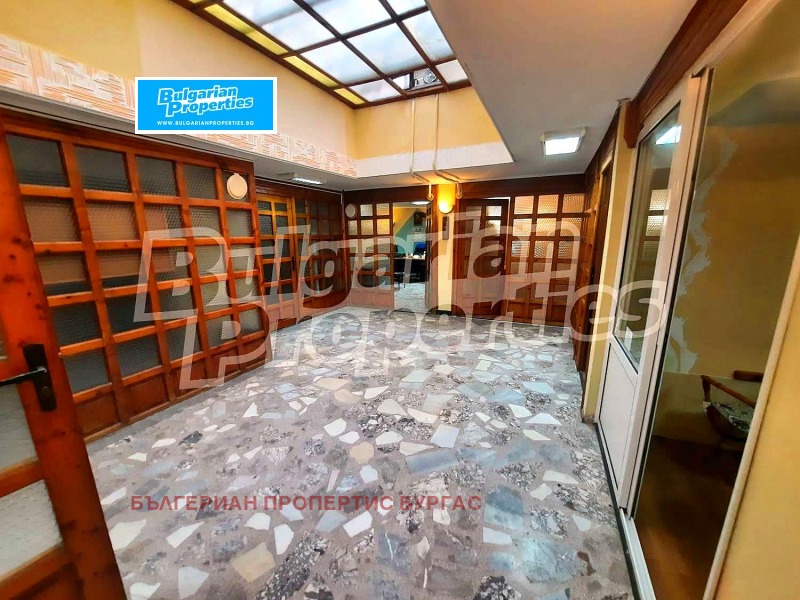 Продава ОФИС, град Бургас, Възраждане • 181370 € / 354728.89 лв. • 59055944 1 — Holmes.bg Продава ОФИС, град Бургас, Възраждане • 181370 € / 354728.89 лв. • 59055944 1