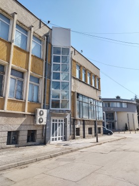 Продажба на офиси в област Велико Търново - изображение 19 