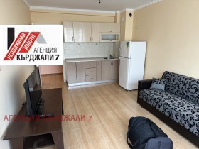 Обява Продава 2-СТАЕН,град Кърджали, Възрожденци