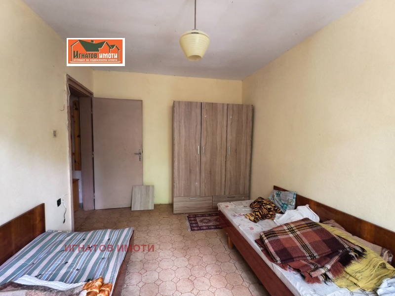 Продава 2-СТАЕН, град Пазарджик, Център • 55000 € / 107570.65 лв. • 40384598 1 — Holmes.bg Продава 2-СТАЕН, град Пазарджик, Център • 55000 € / 107570.65 лв. • 40384598 1