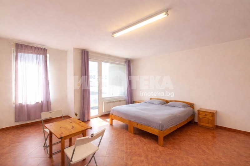 Продава 3-СТАЕН, град София, Студентски град • 240000 € / 469399.20 лв. • 36483169 1 — Holmes.bg Продава 3-СТАЕН, град София, Студентски град • 240000 € / 469399.20 лв. • 36483169 1