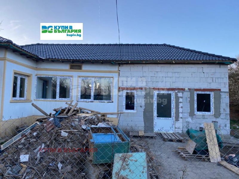 Продава КЪЩА, област Добрич, с. Конаре • 58000 € / 113438.14 лв. • 72954378 1 — Holmes.bg Продава КЪЩА, област Добрич, с. Конаре • 58000 € / 113438.14 лв. • 72954378 1
