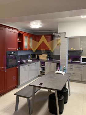 КЪЩА, 200 m2 - Holmes.bg КЪЩА, 200 m2