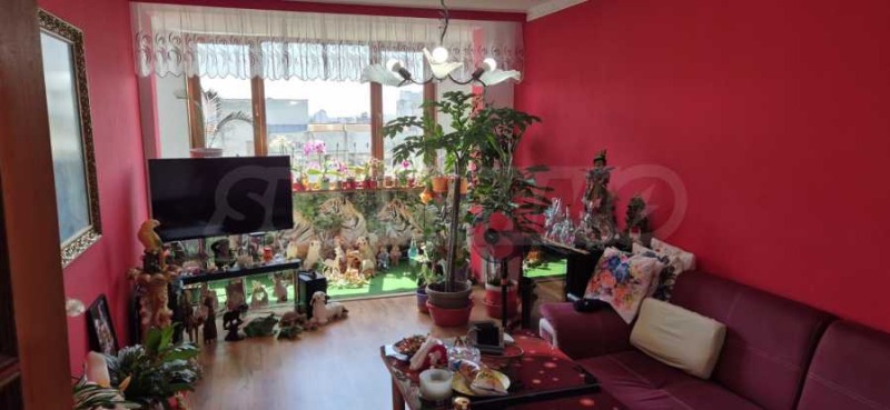 Продава 4-СТАЕН, град София, Банишора • 270000 € / 528074.10 лв. • 54966707 1 — Holmes.bg Продава 4-СТАЕН, град София, Банишора • 270000 € / 528074.10 лв. • 54966707 1