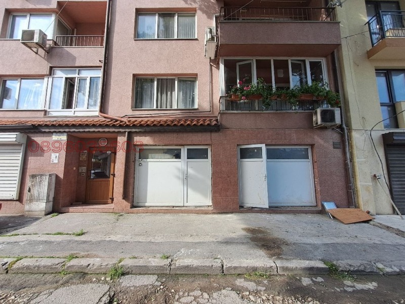 Продава ГАРАЖ, ПАРКОМЯСТО, град Варна, Христо Ботев • 100000 € / 195583.00 лв. • 33507392 1 — Holmes.bg Продава ГАРАЖ, ПАРКОМЯСТО, град Варна, Христо Ботев • 100000 € / 195583.00 лв. • 33507392 1