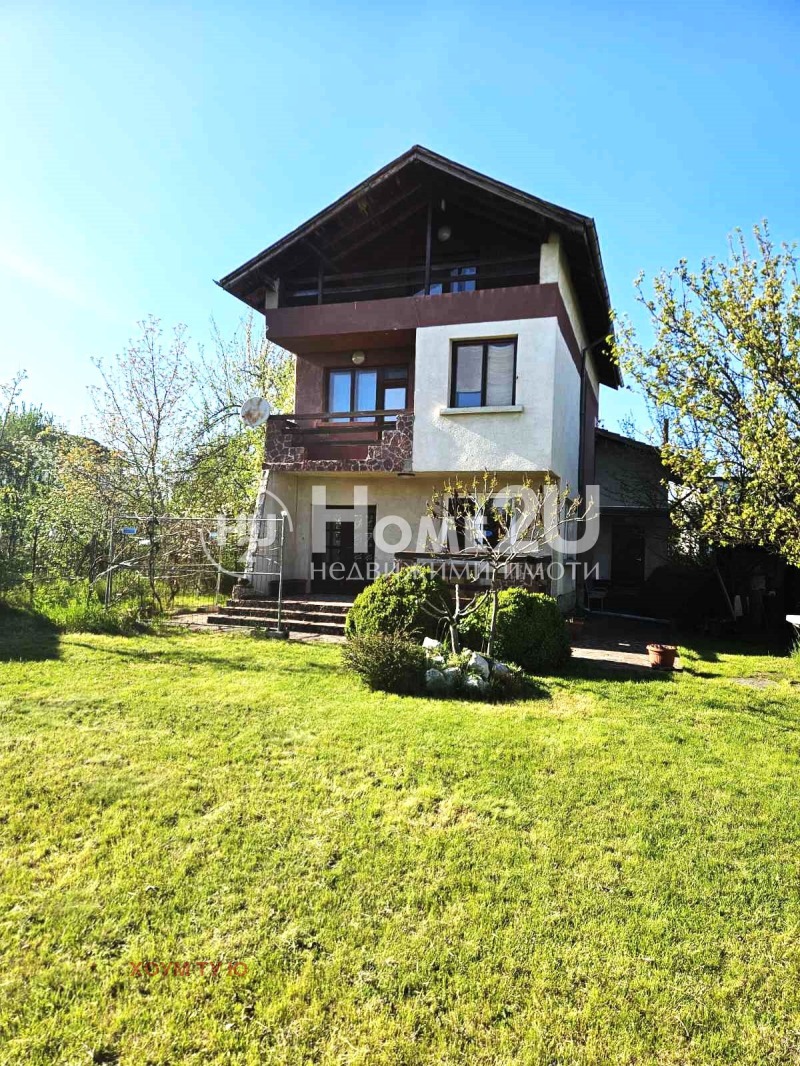 Продава КЪЩА, област София, с. Петърч • 269999 € • 62202908 1 — Holmes.bg Продава КЪЩА, област София, с. Петърч • 269999 € • 62202908 1