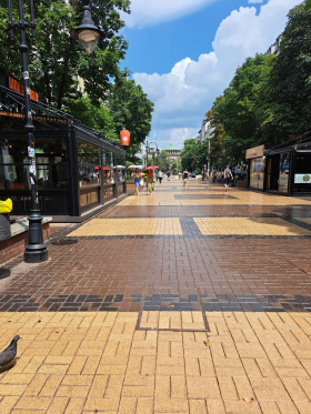 ОФИС, 28 m2 - Holmes.bg ОФИС, 28 m2