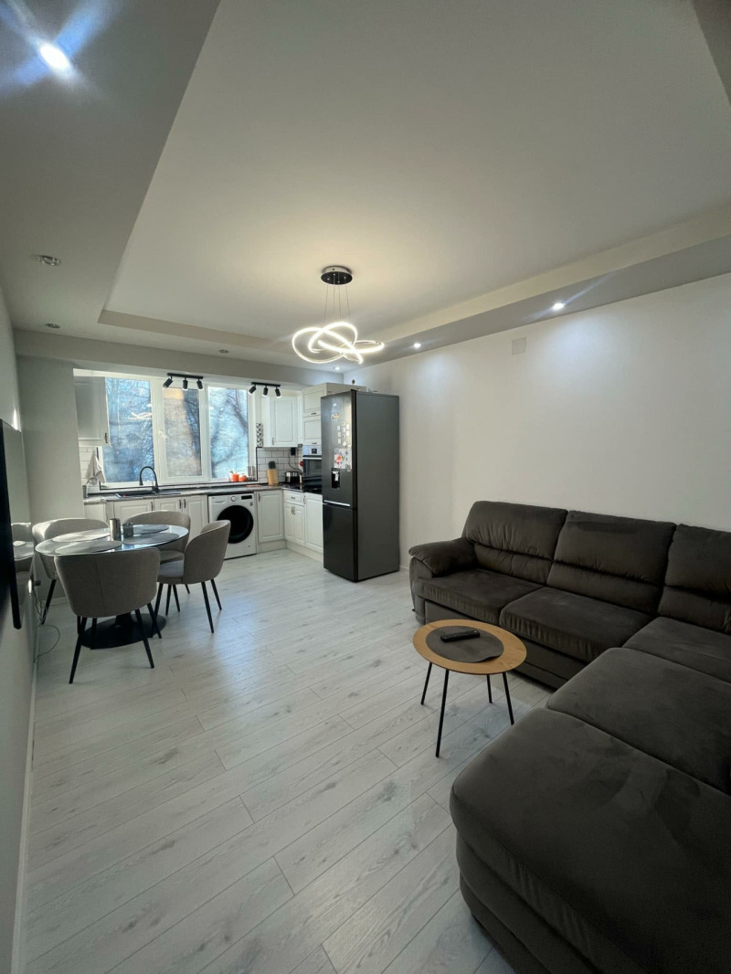 Продава 3-СТАЕН, град Пловдив, Гагарин • 125000 € / 244478.75 лв. • 96807470 1 — Holmes.bg Продава 3-СТАЕН, град Пловдив, Гагарин • 125000 € / 244478.75 лв. • 96807470 1