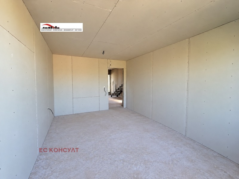 Продава КЪЩА, град София, Суходол • 460000 € • 17598505 1 — Holmes.bg Продава КЪЩА, град София, Суходол • 460000 € • 17598505 1