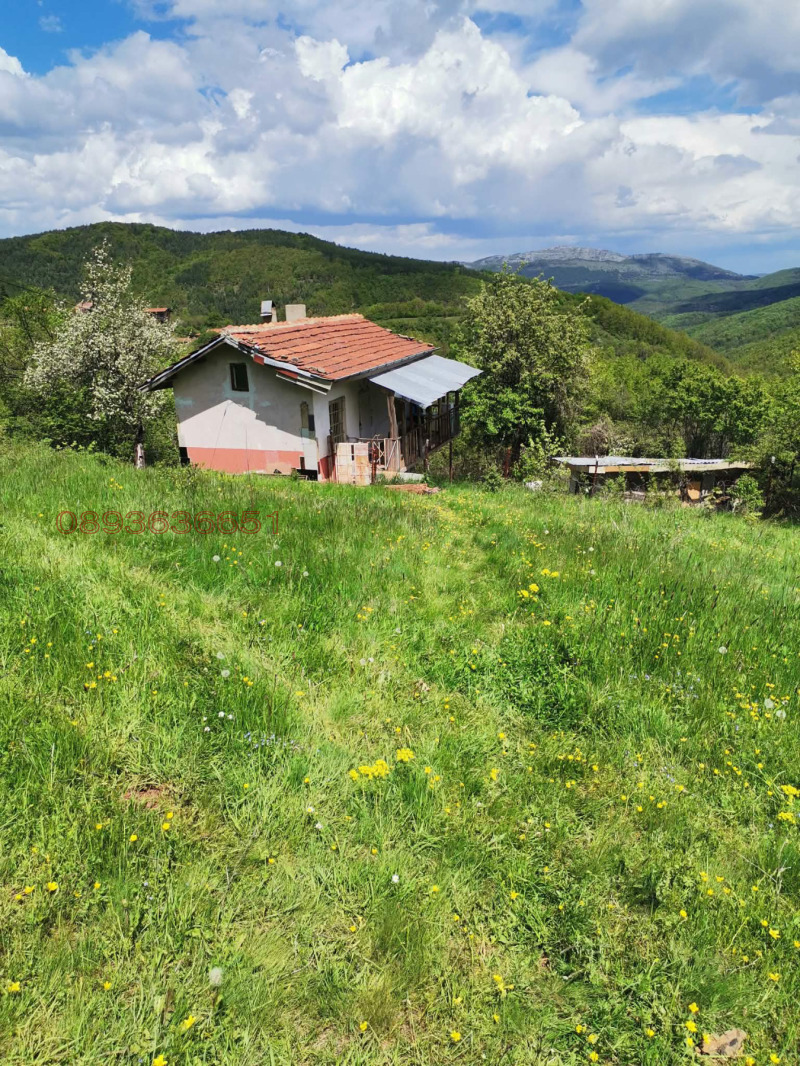 Продава КЪЩА, област Перник, с. Ерул • 28000 € • 83969842 1 — Holmes.bg Продава КЪЩА, област Перник, с. Ерул • 28000 € • 83969842 1