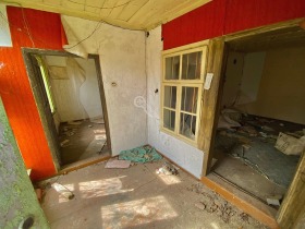 Продажба на имоти в с. Сушица, област Велико Търново - изображение 4 