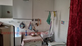 Обява Продава 3-СТАЕН,град Габрово, Център>