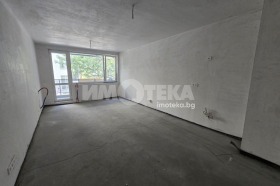 Продава 2-стаен, град София
