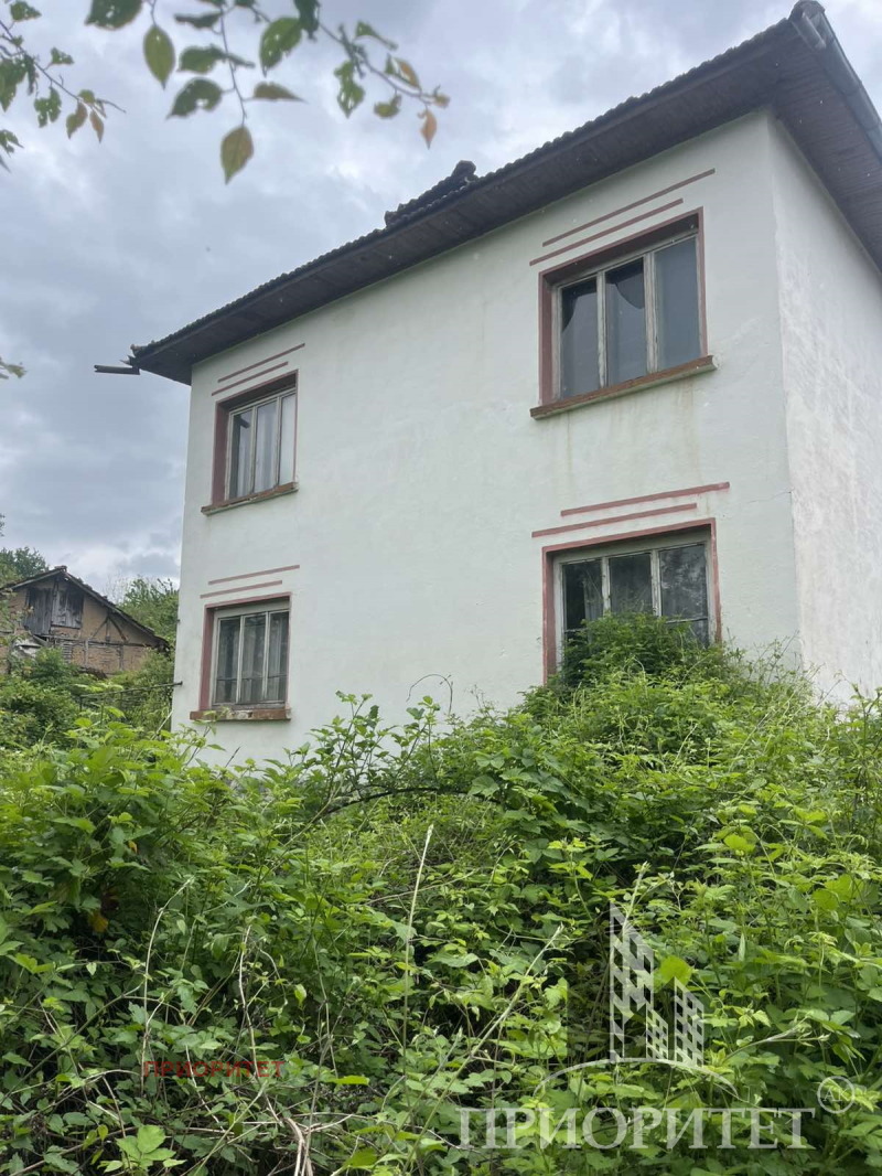 Продава КЪЩА, област София, с. Рашково • 53000 € / 103658.99 лв. • 39093090 1 — Holmes.bg Продава КЪЩА, област София, с. Рашково • 53000 € / 103658.99 лв. • 39093090 1
