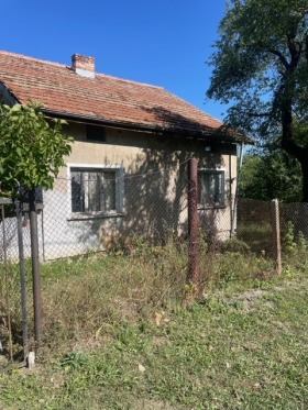 Продажба на къщи в област София - изображение 1 