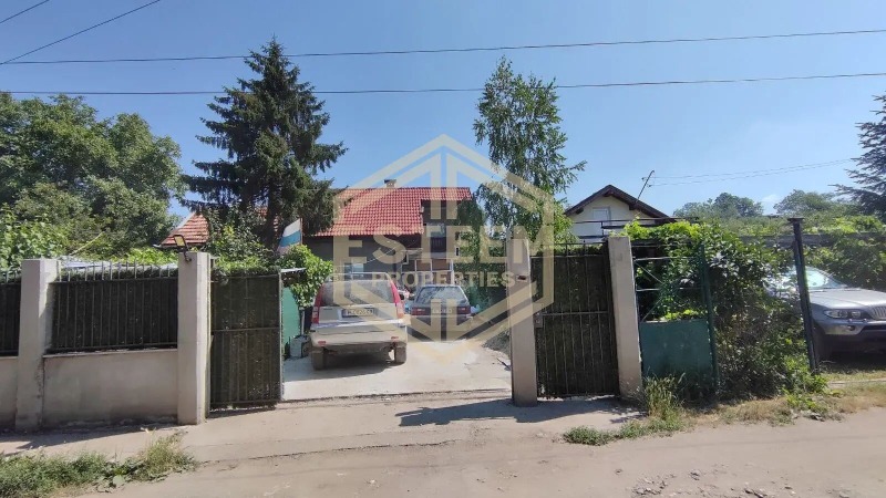 Продава КЪЩА, град Русе, в.з. Касева Чешма • 113000 € • 78061548 1 — Holmes.bg Продава КЪЩА, град Русе, в.з. Касева Чешма • 113000 € • 78061548 1