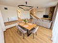 Продава КЪЩА, област Пловдив, с. Белащица • 330000 € • 31467125 5 — Holmes.bg Продава КЪЩА, област Пловдив, с. Белащица • 330000 € • 31467125 5