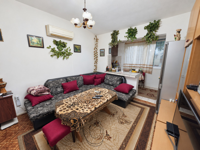 Продава 3-СТАЕН, област Стара Загора, гр. Казанлък • 88000 € • 53537685 1 — Holmes.bg Продава 3-СТАЕН, област Стара Загора, гр. Казанлък • 88000 € • 53537685 1